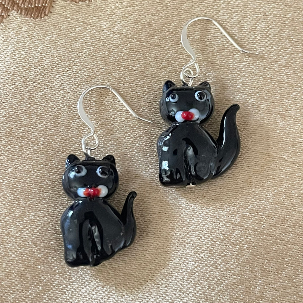 Glass Black Cat Earrings Handmade Casual Dangles Everyday Halloween Women Mom Sister Teacher Gift