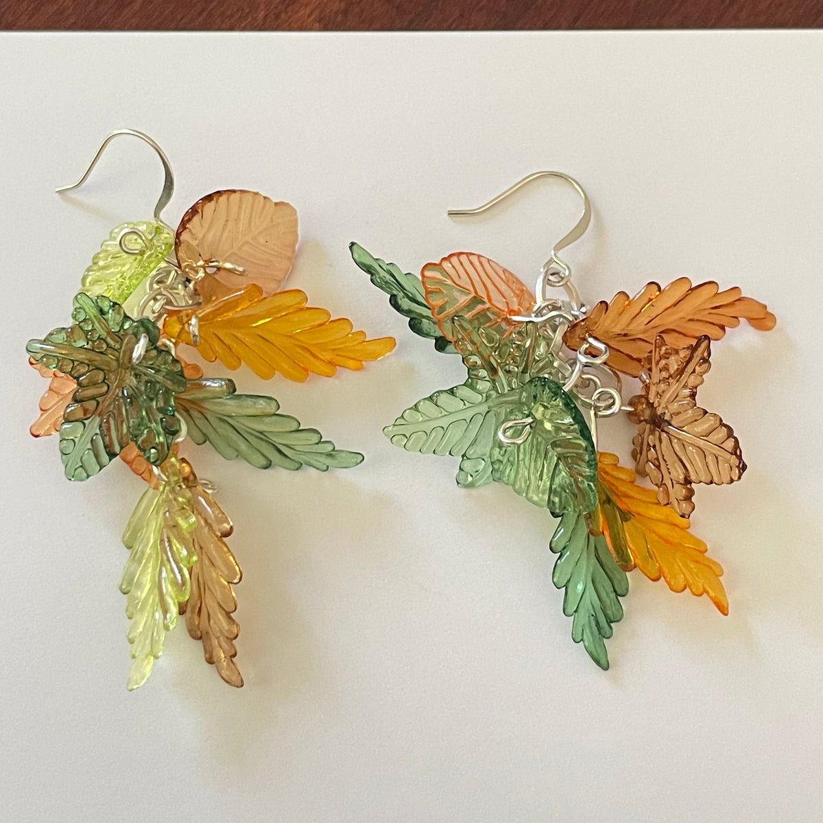 Chunky Fall Leaf Chain Earrings Acrylic Casual Women's Jewelry Autumn Dangles Fun Mom Sister Gift Idea 2.5"