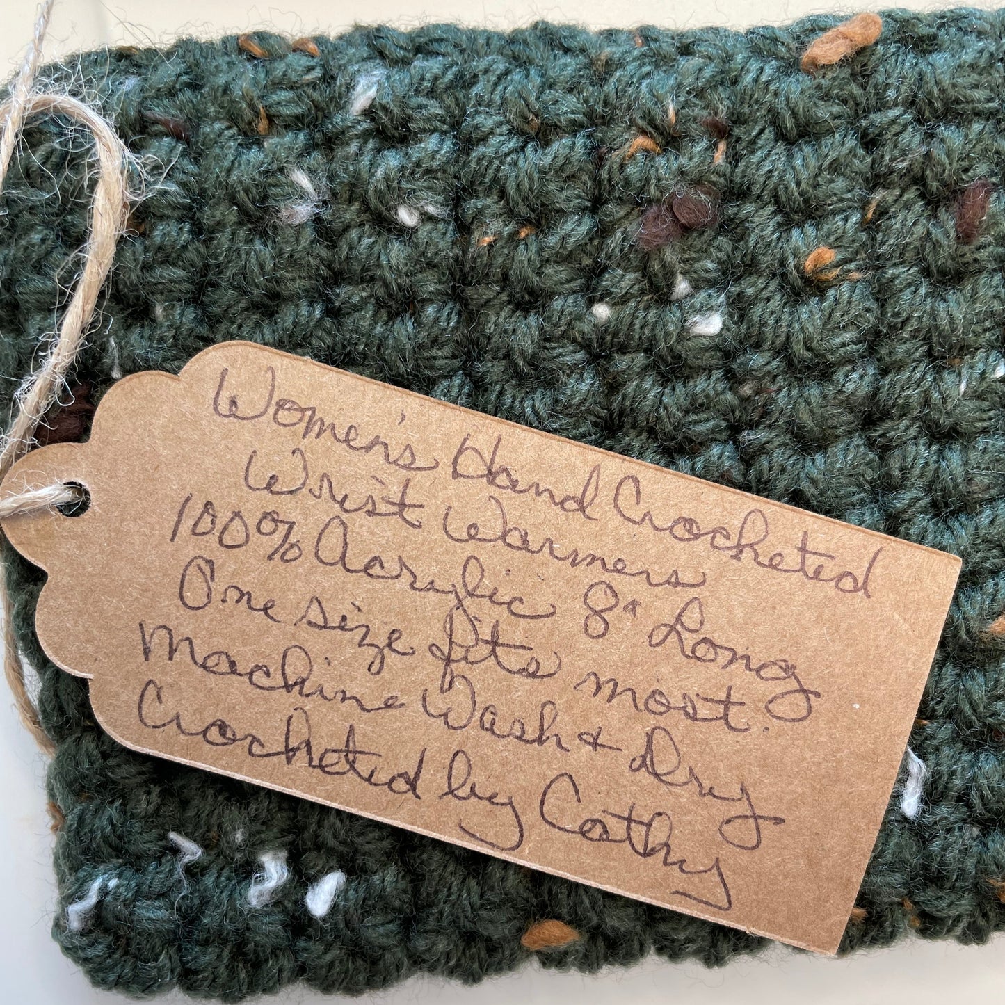close up of charcoal green tweed yarn