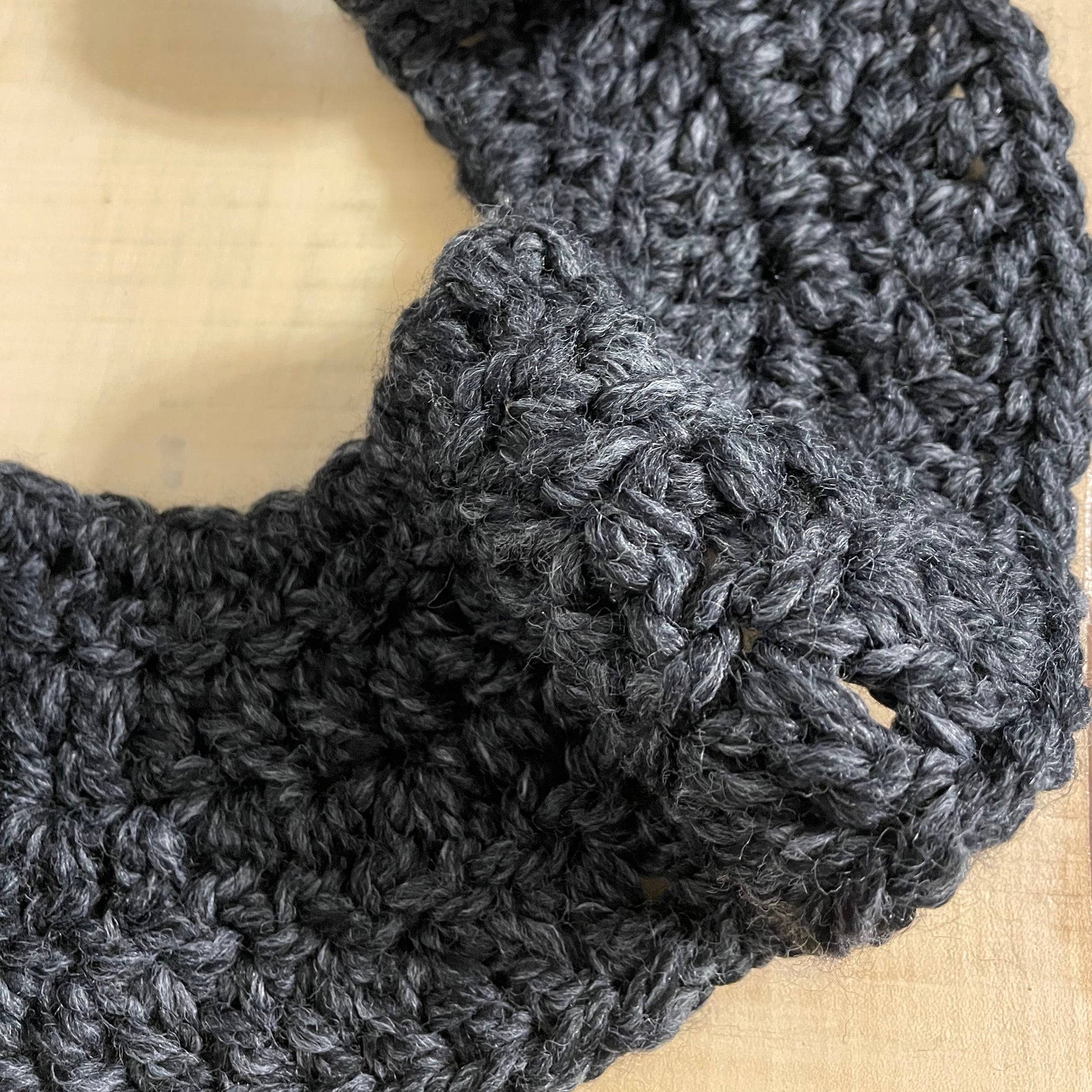 closeup of yarn and close knit stitch