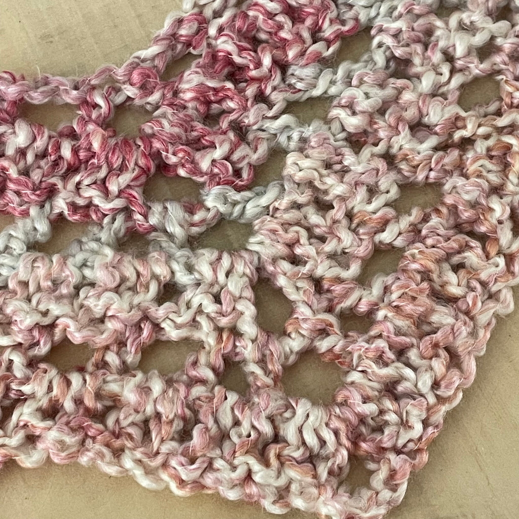 close up of yarn to feature coloring