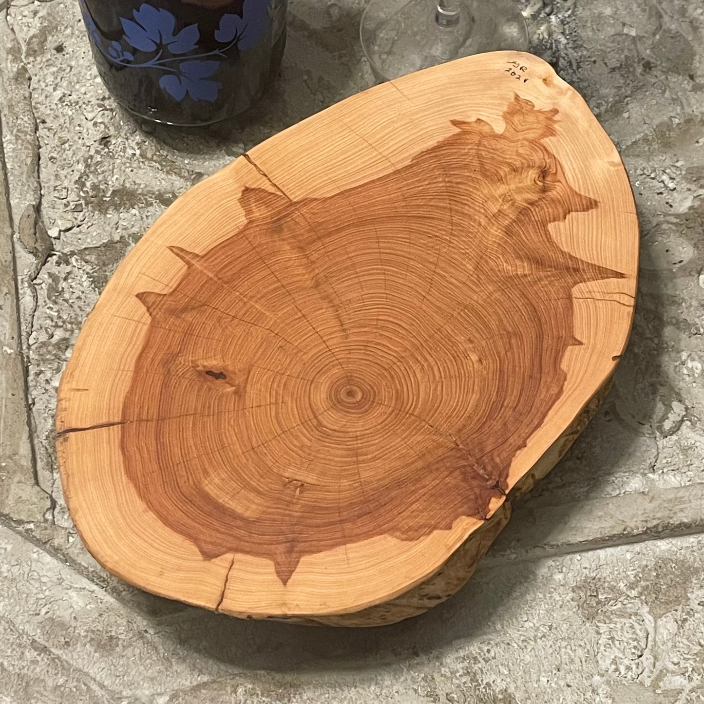 Live Edge Juniper Wood Charcuterie Board Small Oval/10-11" Hand Crafted Entertaining Party Hosting Holiday Gift Idea Housewarming