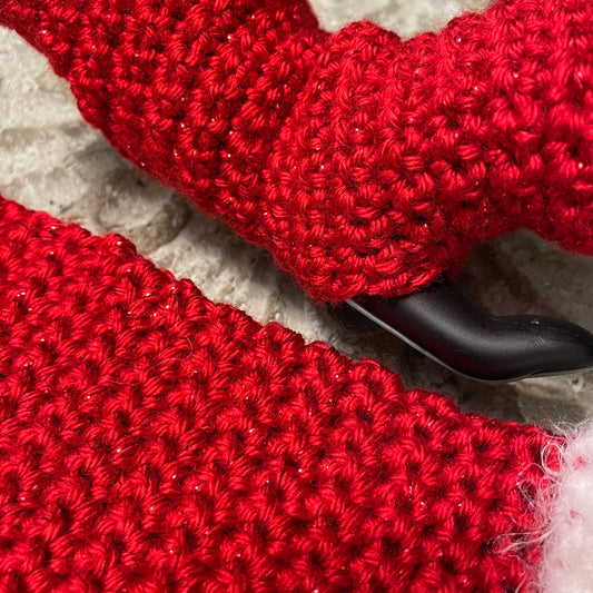closeup of glitter in yarn