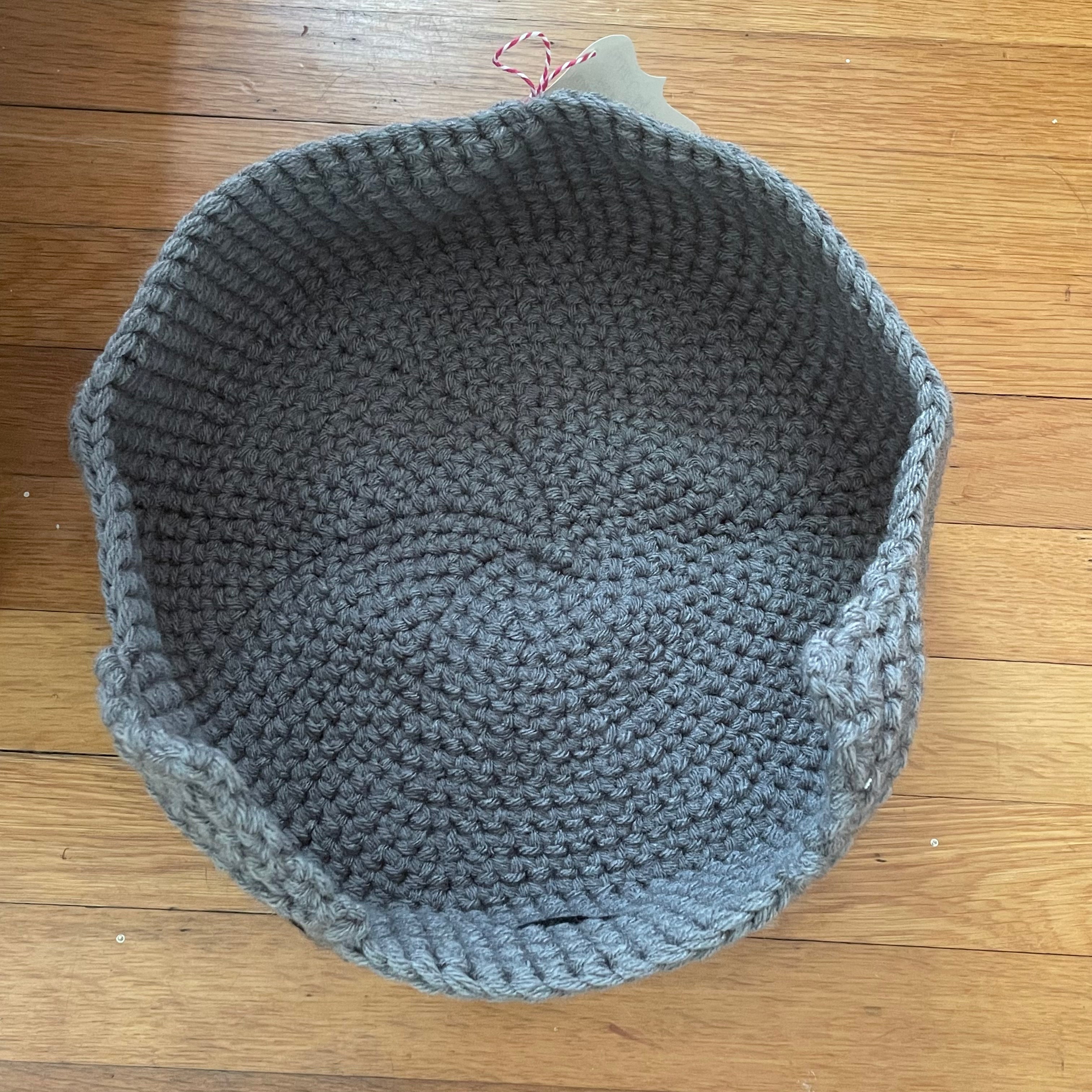 Small Cat Bed in Gray & Black Nose 11.5" Hand Crocheted Pet Furbaby Gift Cat Mom Dad