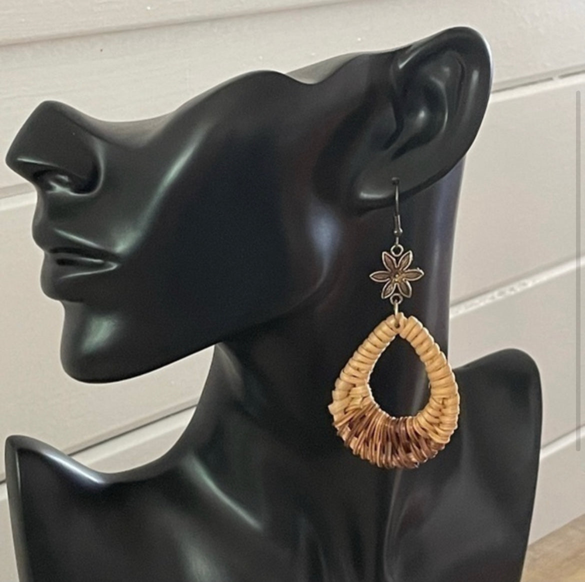 Straw Weave & Brass Flower Boho Teardrop Earrings 3.5" Coastal Beach Spring Break Summer Vacay Women Gift Everyday Fashion Handmade Jewelry