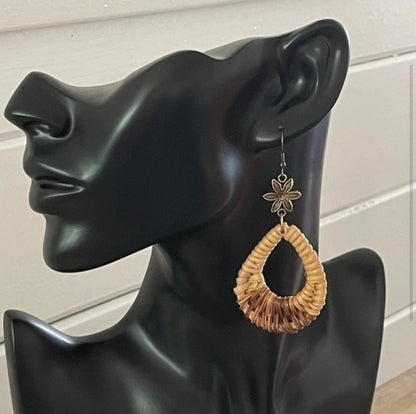 Straw Weave & Brass Flower Boho Teardrop Earrings 3.5" Coastal Beach Spring Break Summer Vacay Women Gift Everyday Fashion Handmade Jewelry