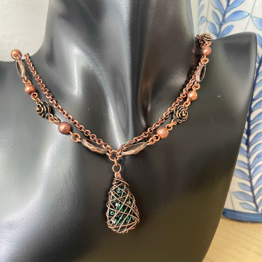 Dark Green Swarovski Crystal & Copper Wire Wrapped Pendant Necklace 22.25" Flowers Floral Textured