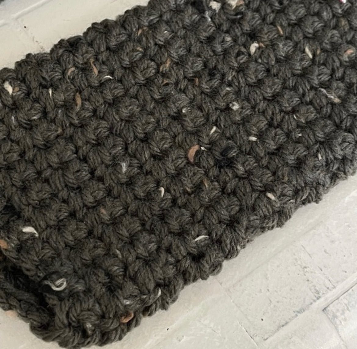 Texting Tech Wrist Warmers Charcoal Green Gray Speckled Tweed Crochet Knit Fall Winter Writing Gaming Fingerless Gloves