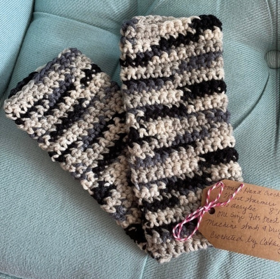 Writing Tech Fingerless Gloves Marbled Black Cream Tan Gray Crochet Knit Fall Winter Gaming Texting