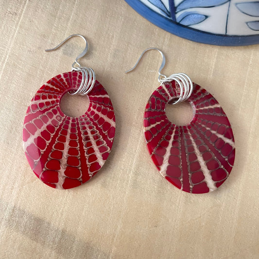 Red & Cream Acrylic Faux Shell Statement Earrings 2" Geometric Pattern Bold Colorful