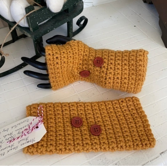 Texting Tech Wrist Warmers Sunflower Mustard Yellow & Maroon Button Crochet Knit Outdoor Gaming Fingerless Gloves Embellished