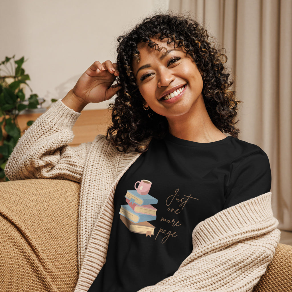 Just One More Page | T-Shirt Soft Women's Short Sleeve Graphic Cotton Book Lovers Ladies Relaxed Fit Top Casual Tee BookTok Cute Funny Teen