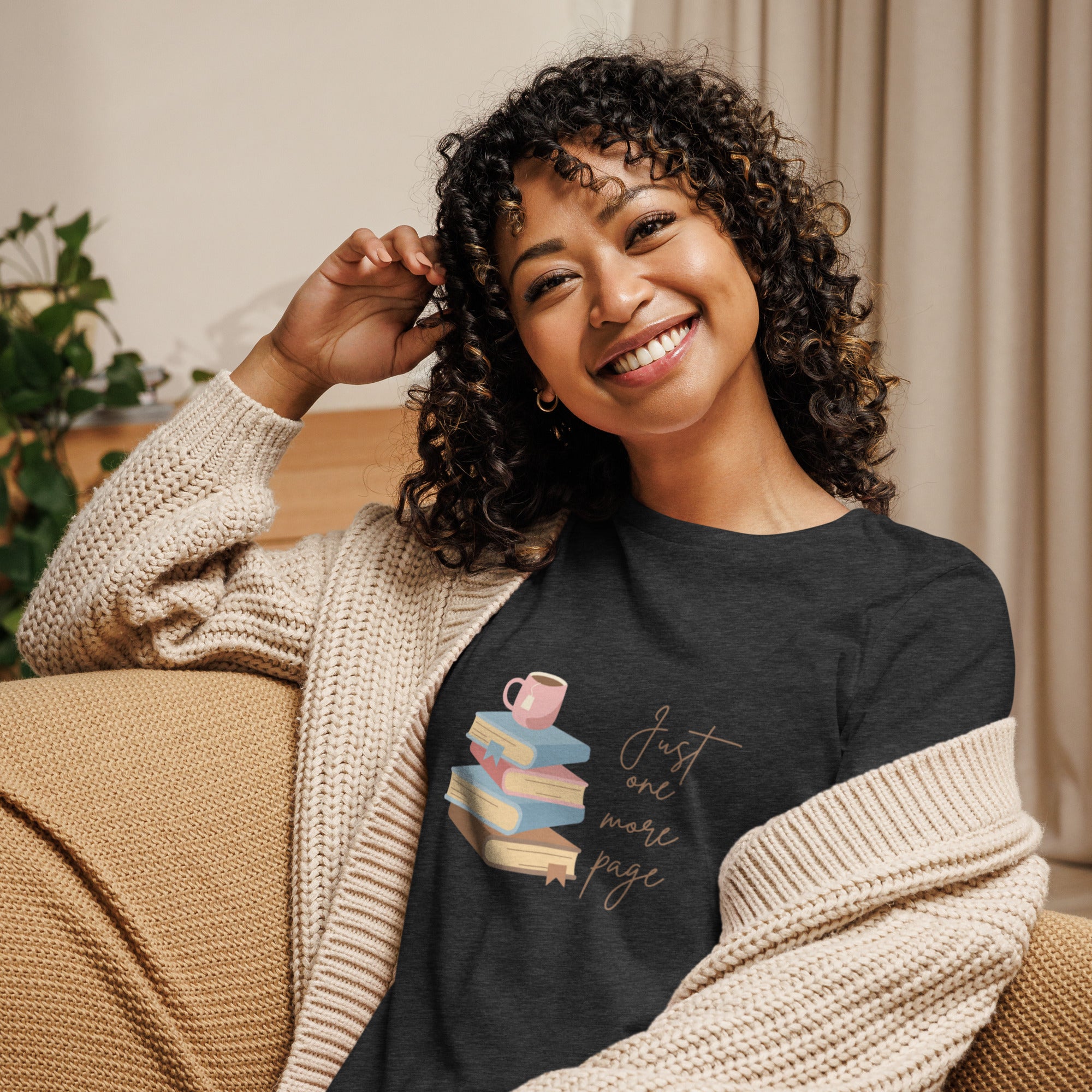 Just One More Page | T-Shirt Soft Women's Short Sleeve Graphic Cotton Book Lovers Ladies Relaxed Fit Top Casual Tee BookTok Cute Funny Teen
