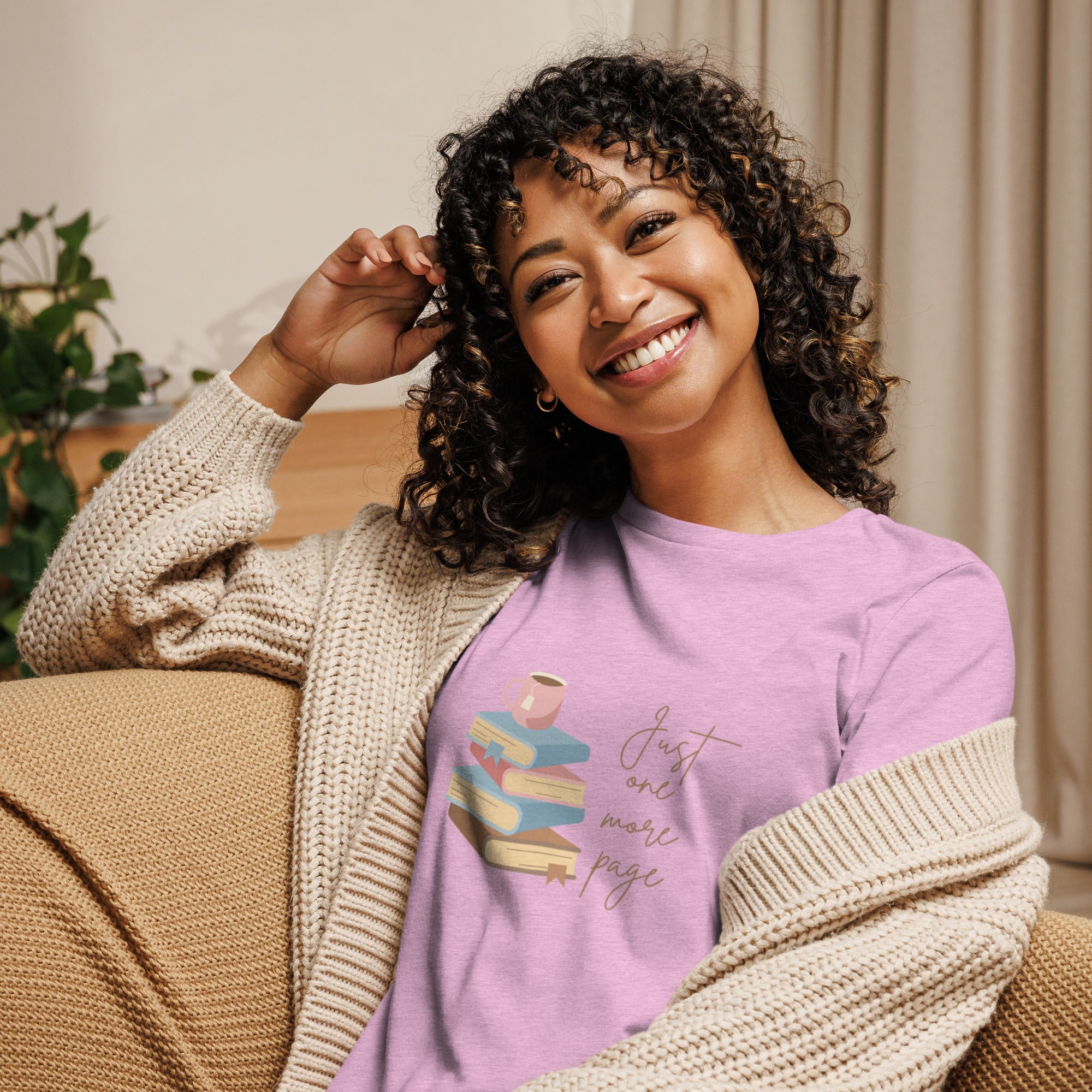 Just One More Page | T-Shirt Soft Women's Short Sleeve Graphic Cotton Book Lovers Ladies Relaxed Fit Top Casual Tee BookTok Cute Funny Teen