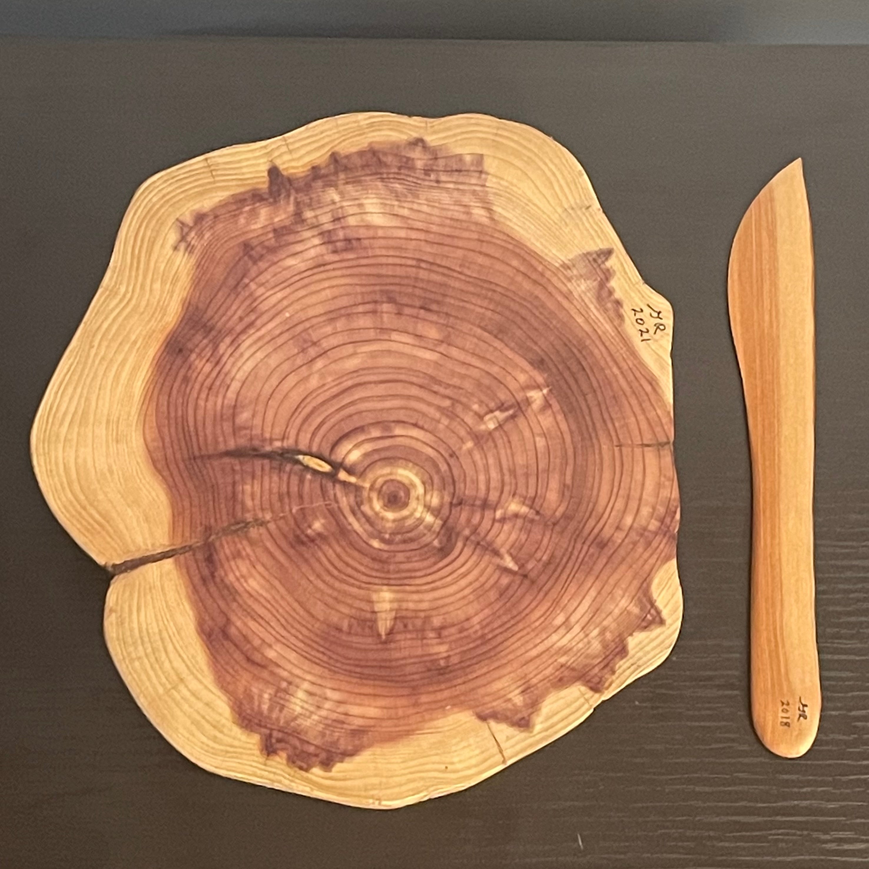 2 Piece Hand Crafted Wood Charcuterie Gift Set Live Edge Cedar Round Snacking Board & Spreader Entertaining Party Hosting Holiday